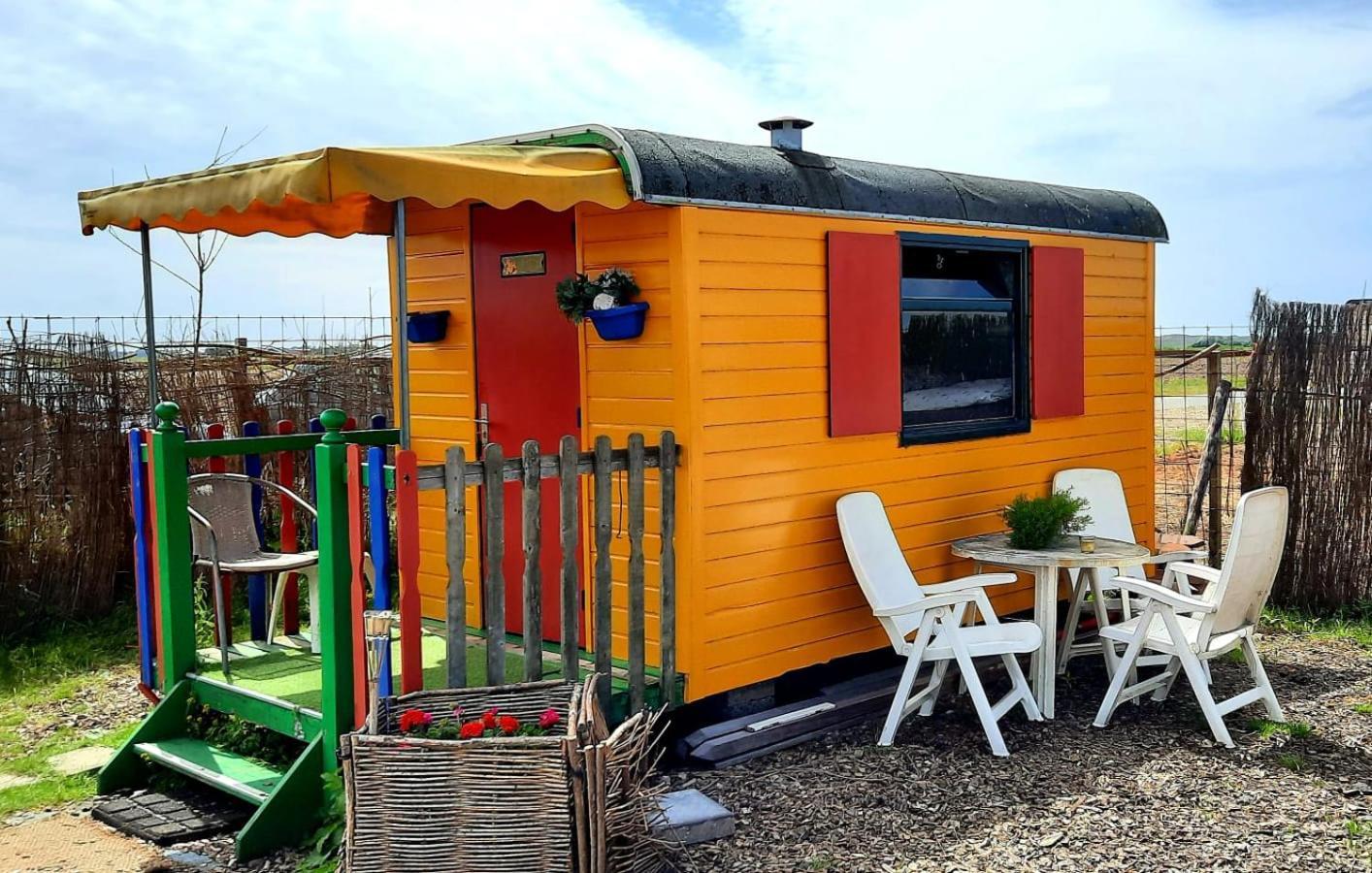 B&B Boerderij Rust, In Pipowagens! Ден-Хелдер Экстерьер фото